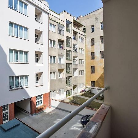Oli Apartment Praga Exterior foto