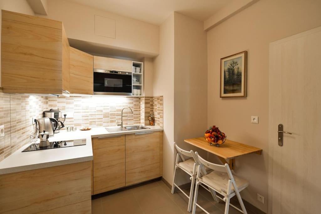 Oli Apartment Praga Exterior foto