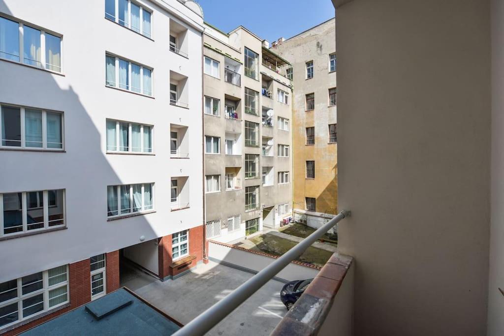Oli Apartment Praga Exterior foto